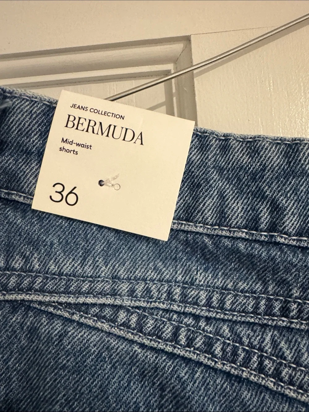 New with tags Mango MNG Denim long Shorts - Medium Blue size 4 US / 36